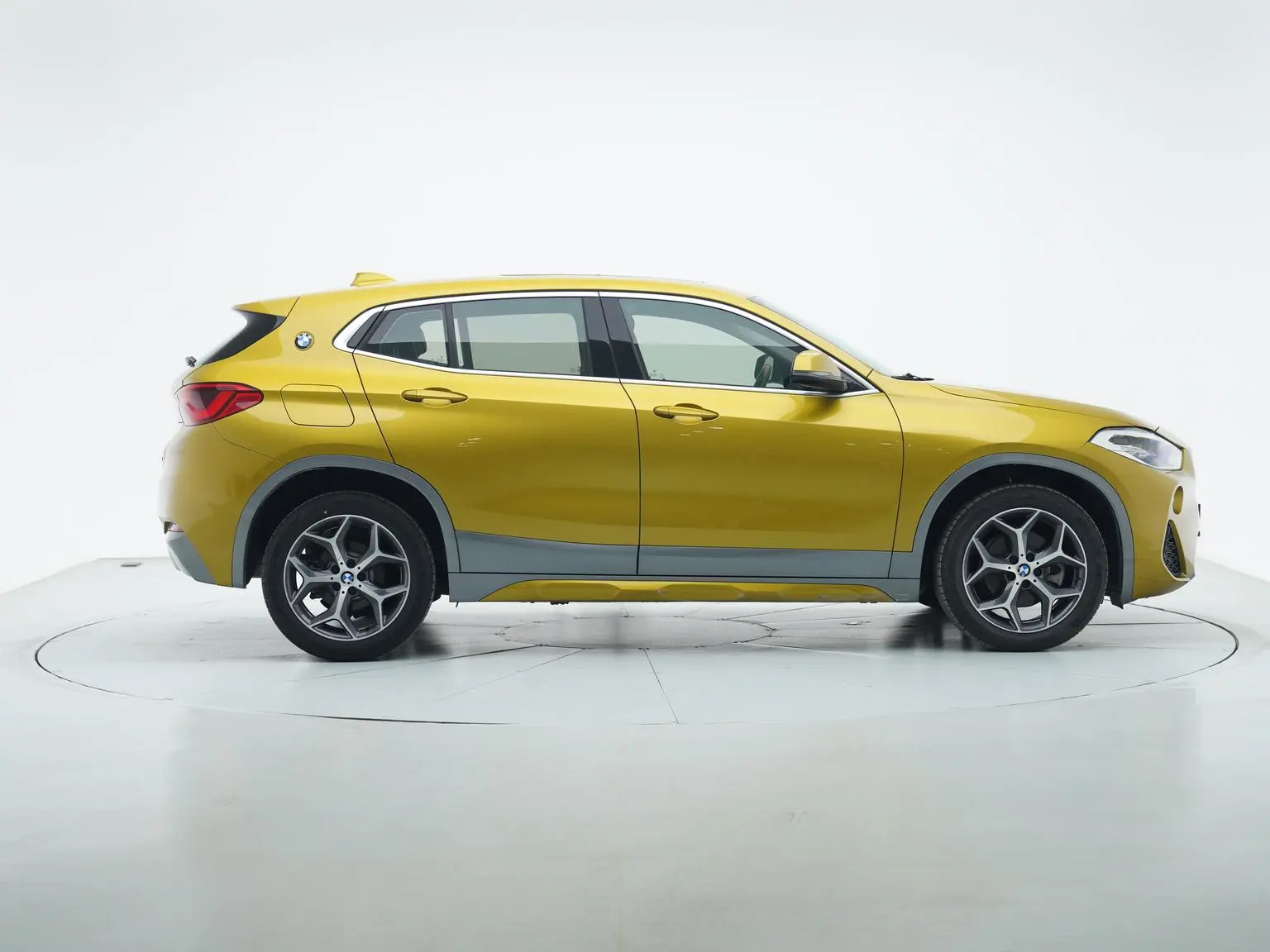 BMW X2( Import ) 2019 sDrive20i M Off-Road Package China VI