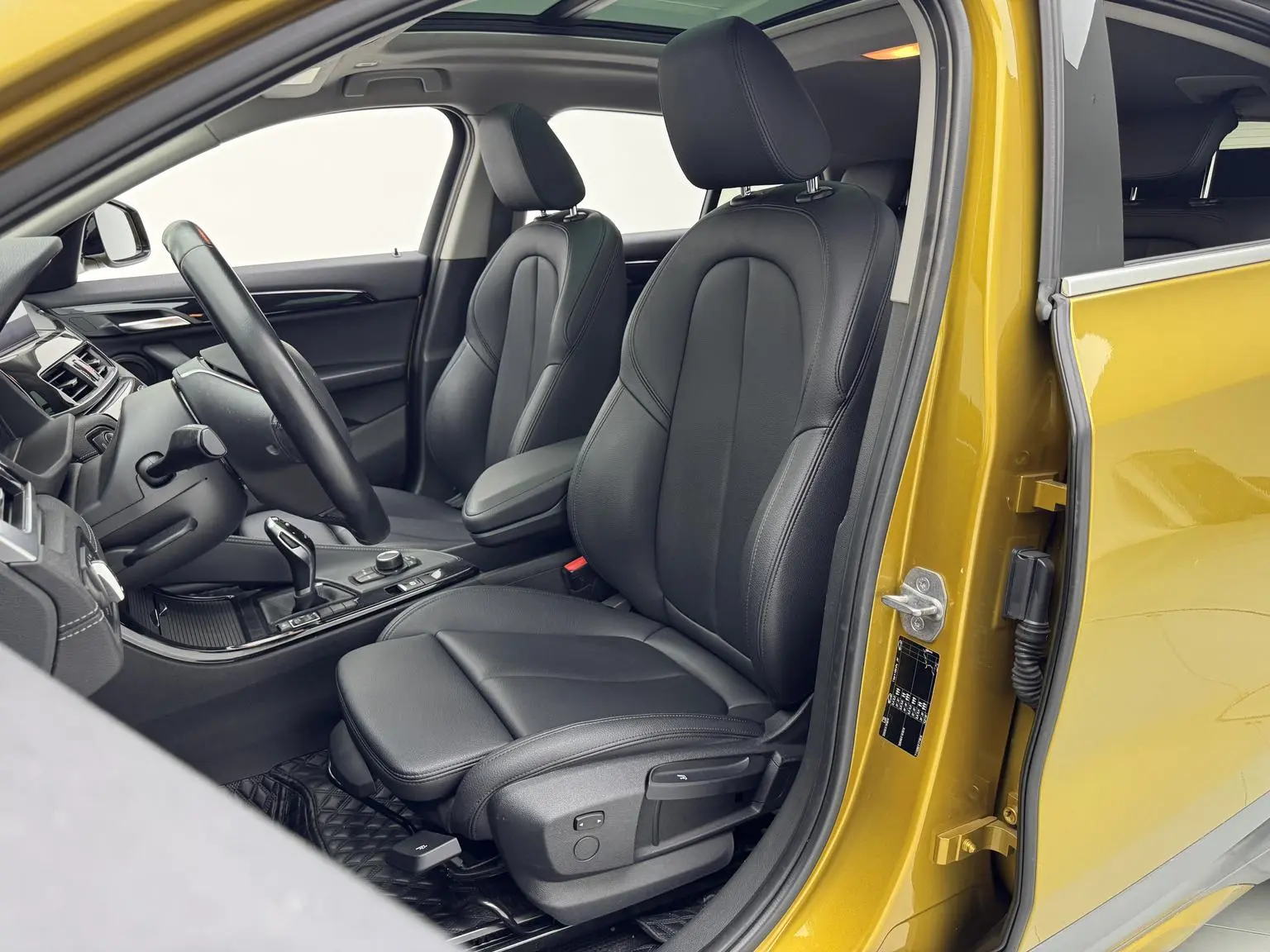 BMW X2( Import ) 2019 sDrive20i M Off-Road Package China VI