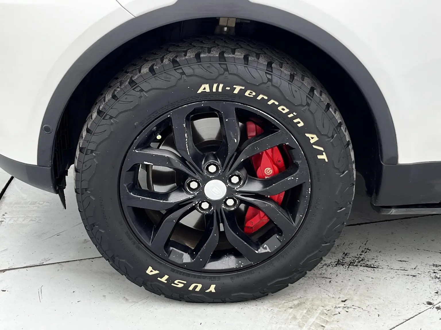 Land Rover Discovery 2018 3.0 V6 SE