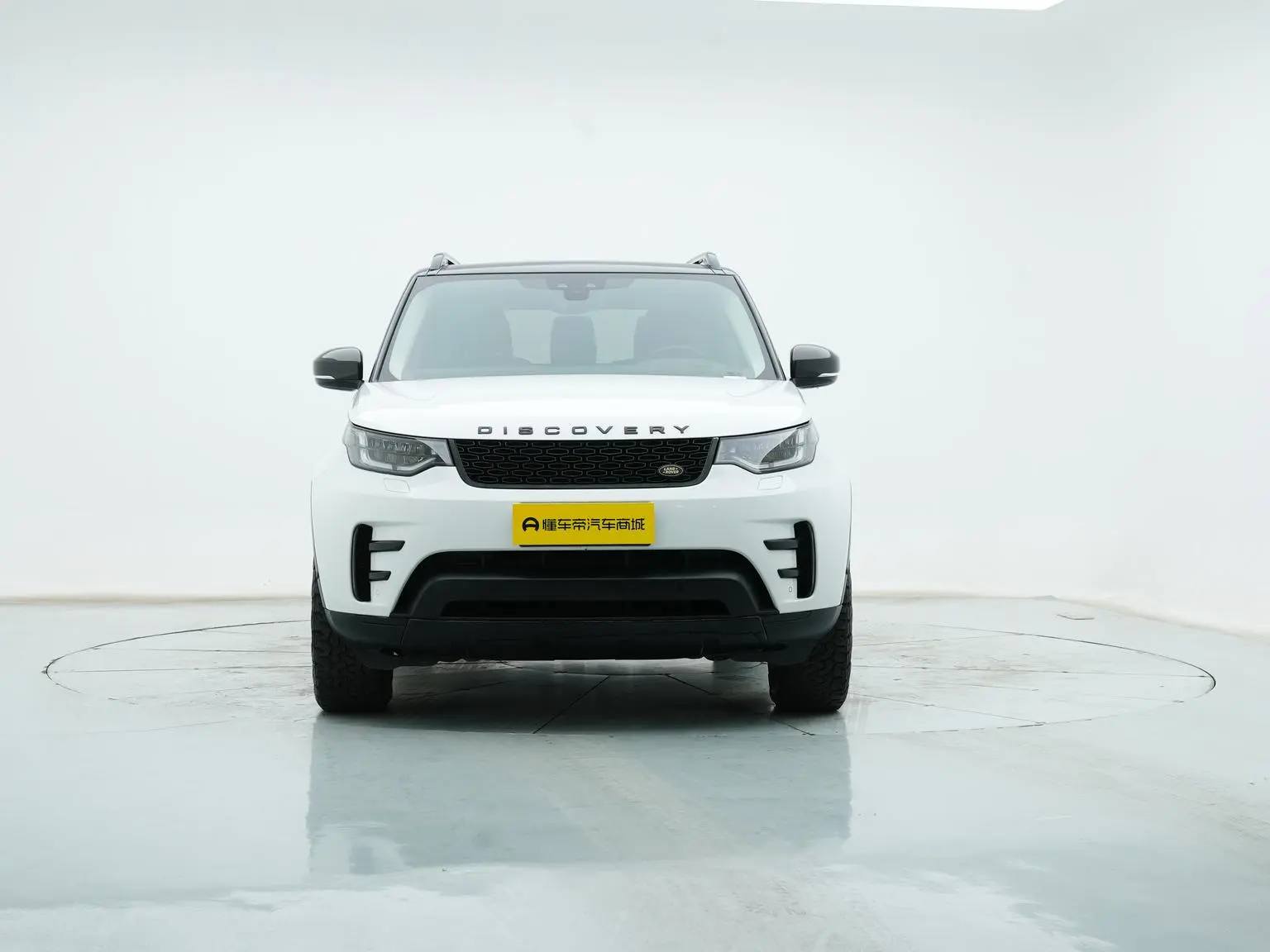 Land Rover Discovery 2018 3.0 V6 SE