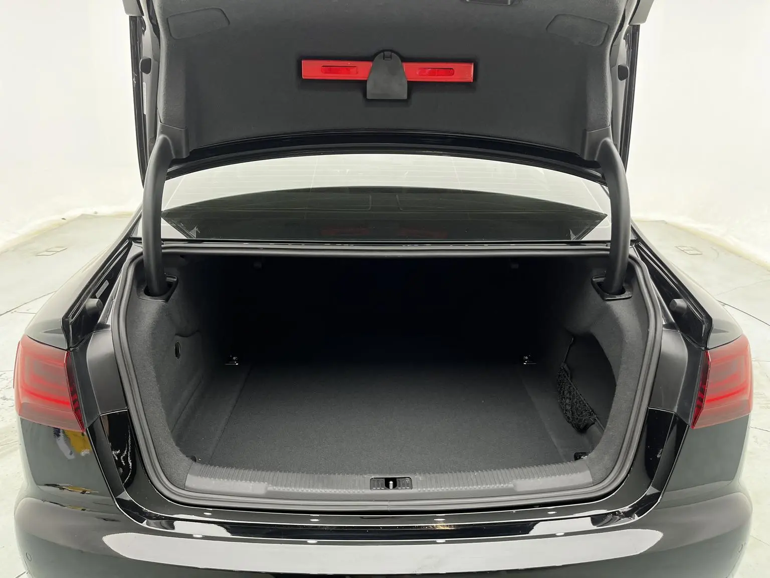 Audi A6L 2018 30 Anniversary TFSI Progressive