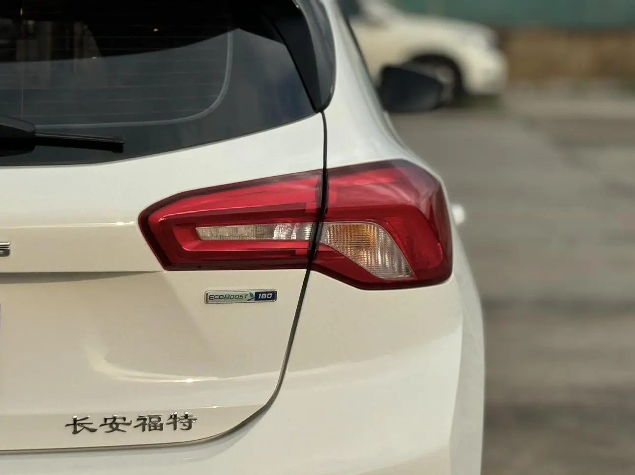 Ford Focus 2021 Hatchback EcoBoost 180 Auto ST Line