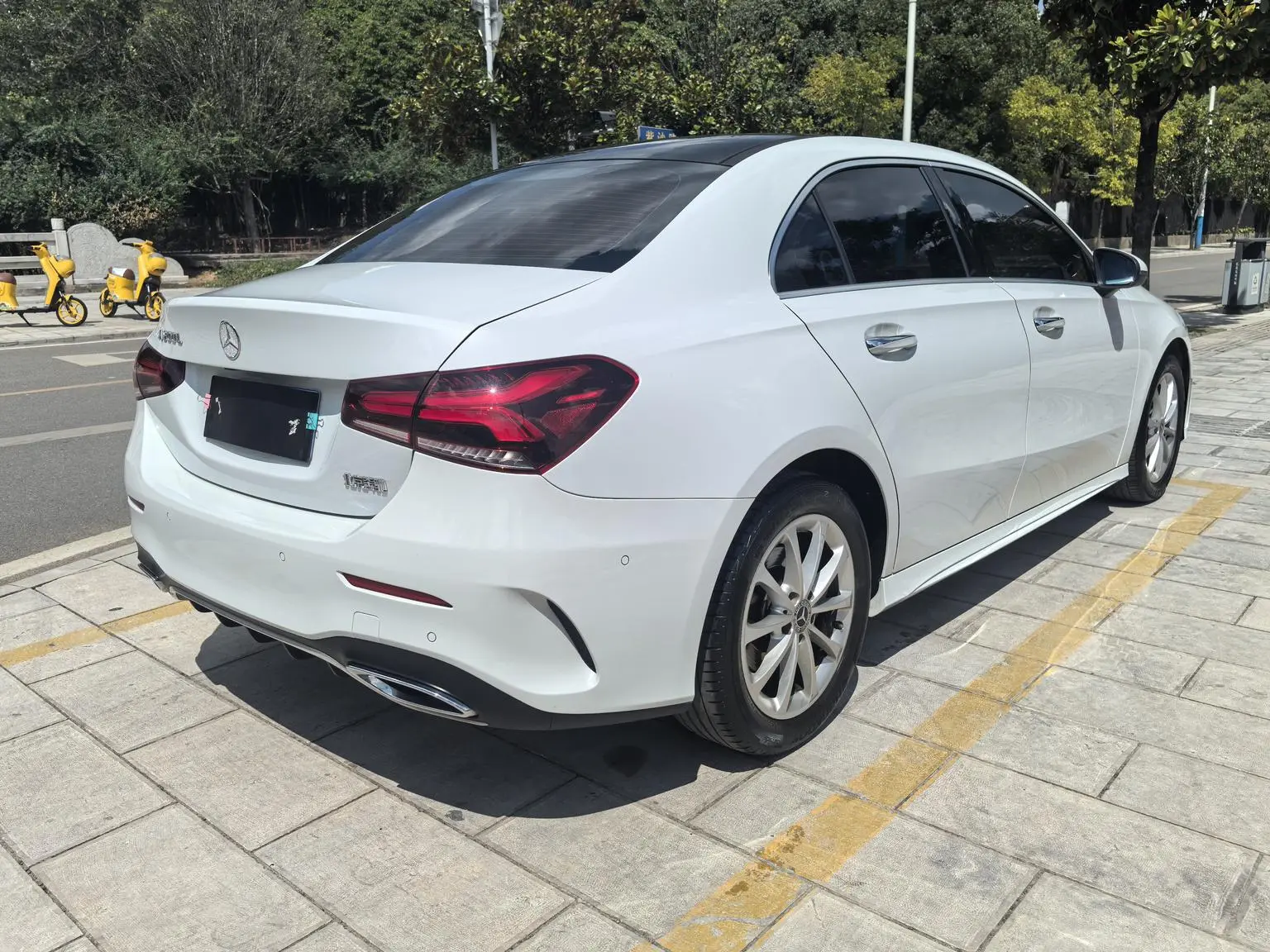 Mercedes-Benz A Class 2022 Facelift A 200 L Sport Sedan Fashion
