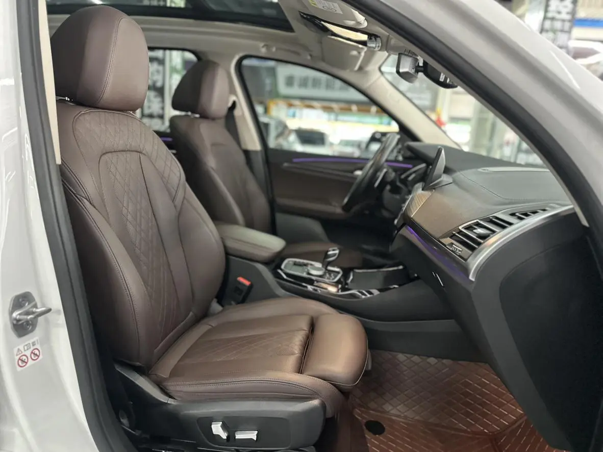 BMW X3 2022 xDrive30i Leading M