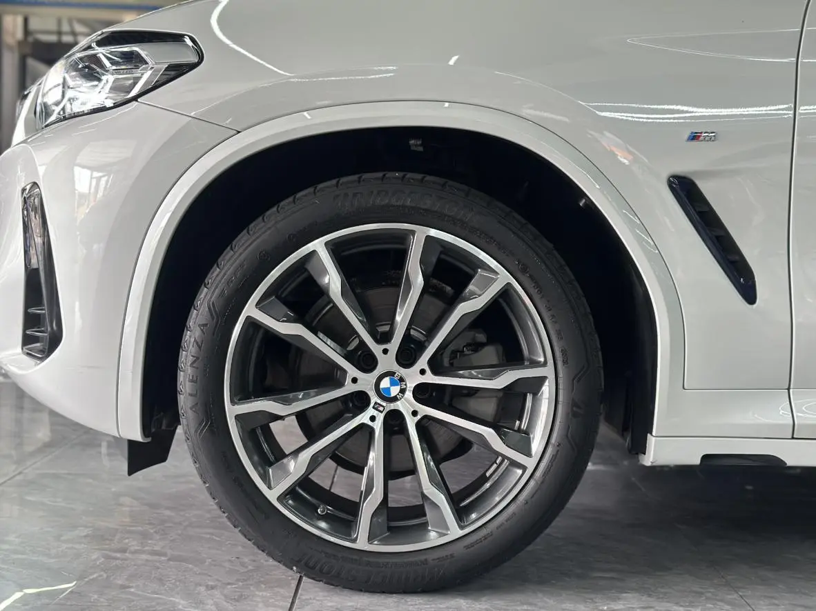 BMW X3 2022 xDrive30i Leading M