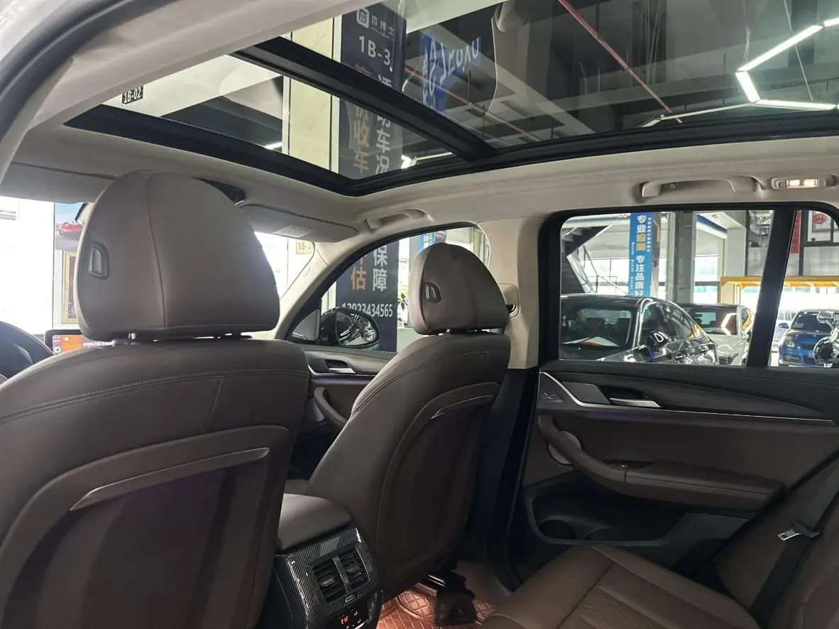 BMW X3 2022 xDrive30i Leading M