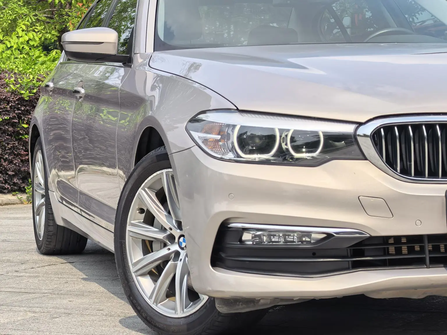 BMW 5 Series 2018 528Li Launch Special
