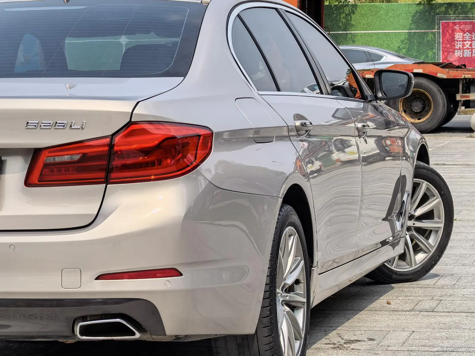 BMW 5 Series 2018 528Li Launch Special