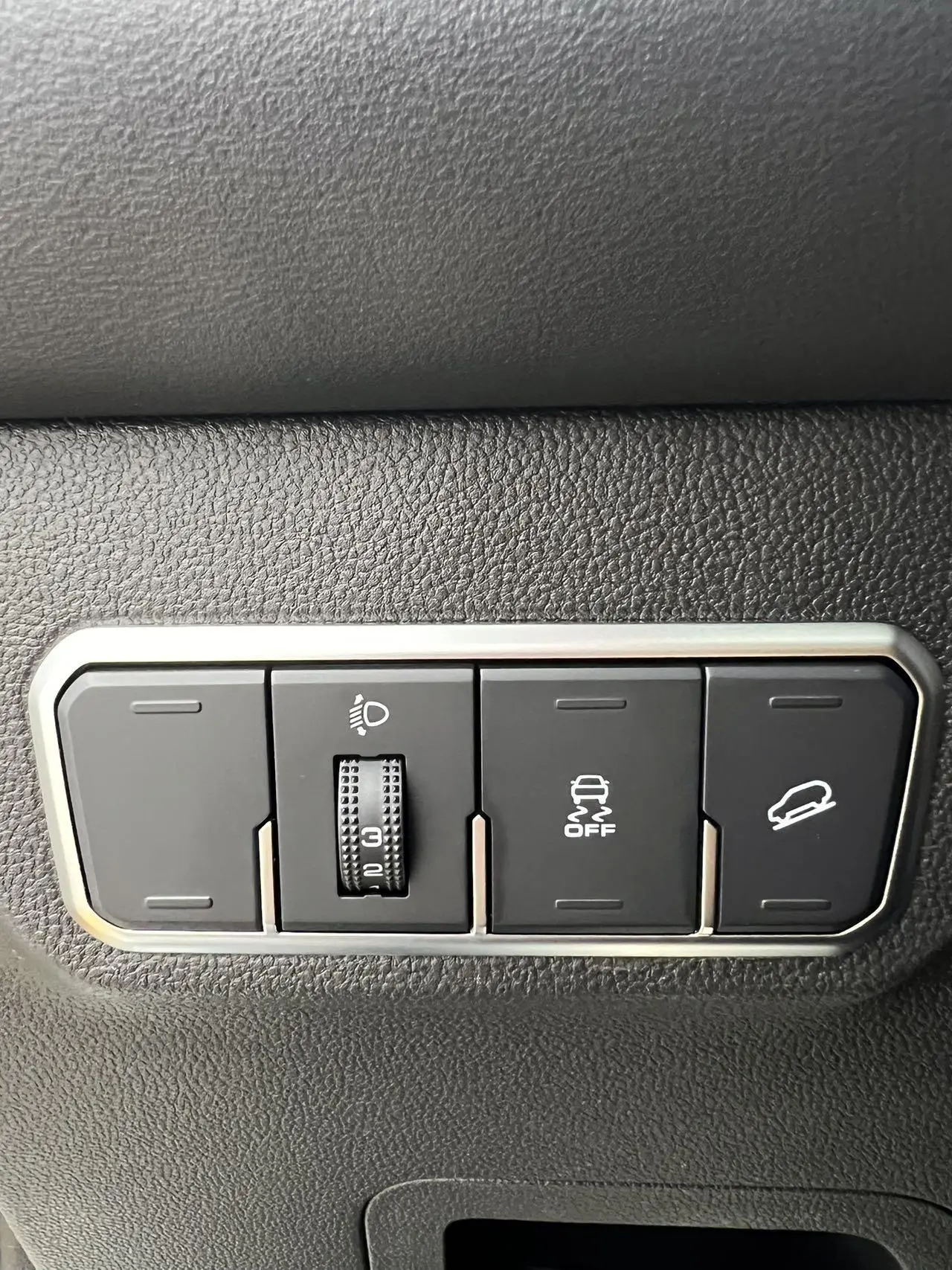 Haval M6 2021 PLUS 1.5T DCT Smart Enjoy