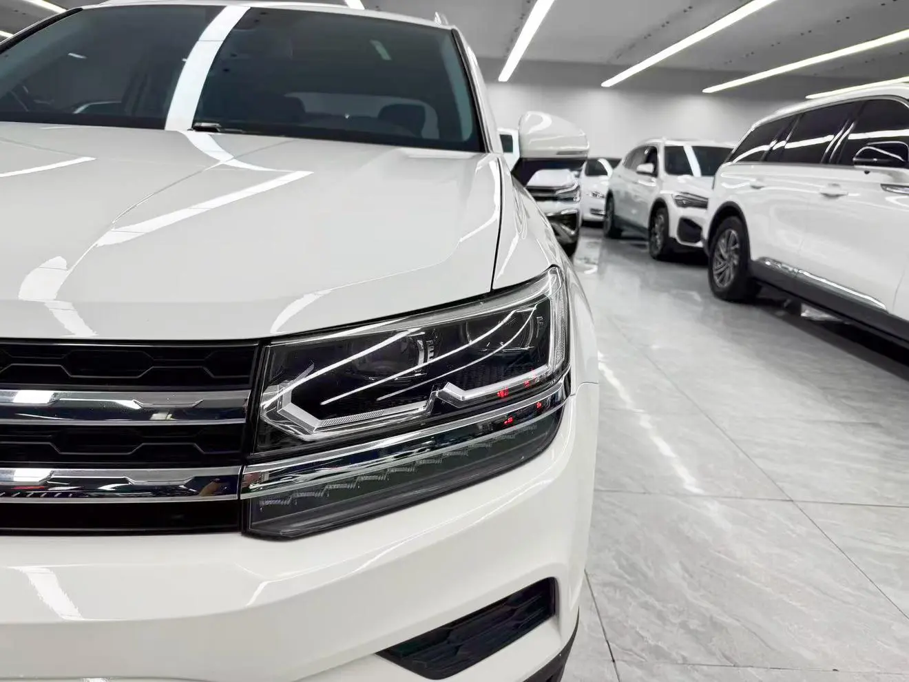 Volkswagen Tharu 2020 280TSI 2WD Luxury PLUS China VI