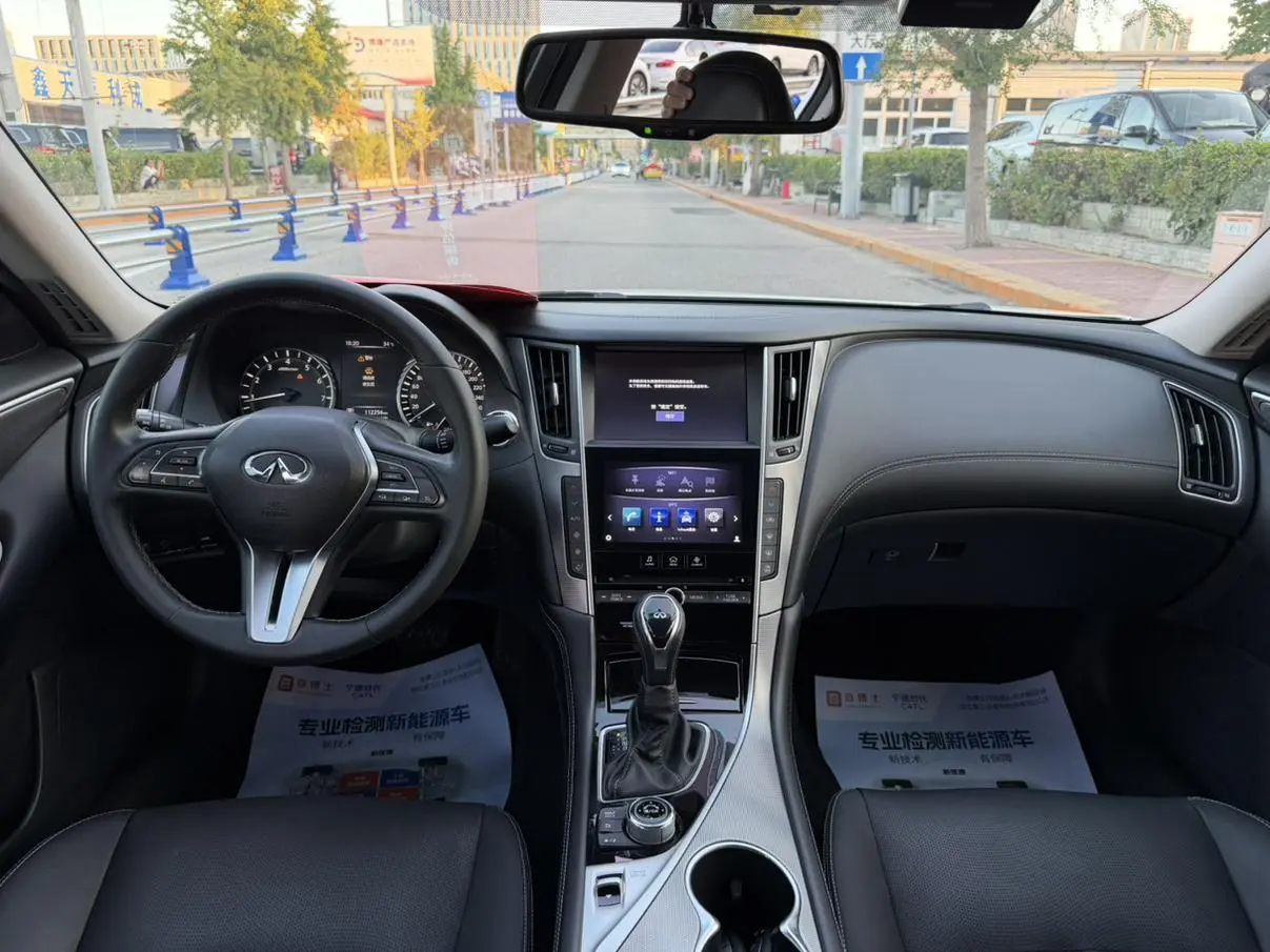 Infiniti Q50L 2018 2.0T China VI