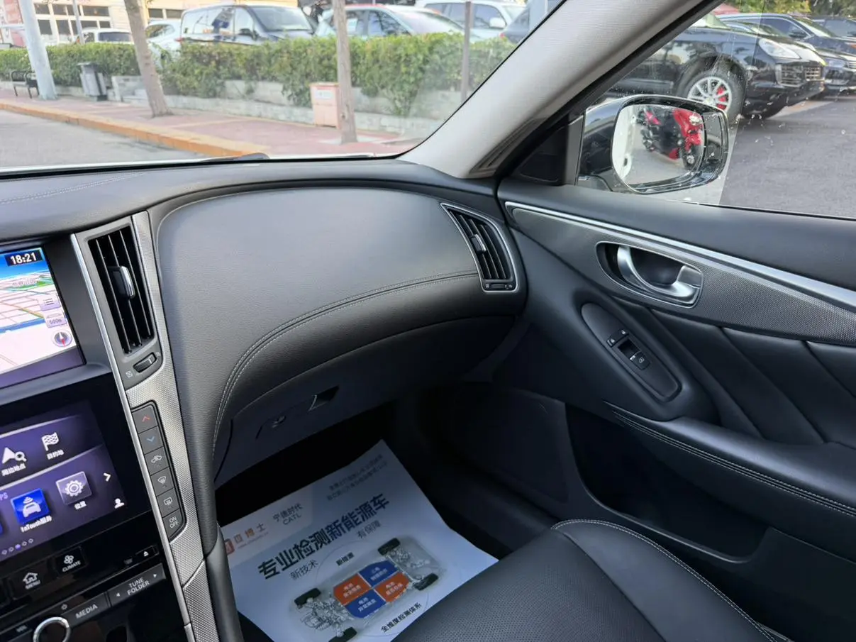 Infiniti Q50L 2018 2.0T China VI