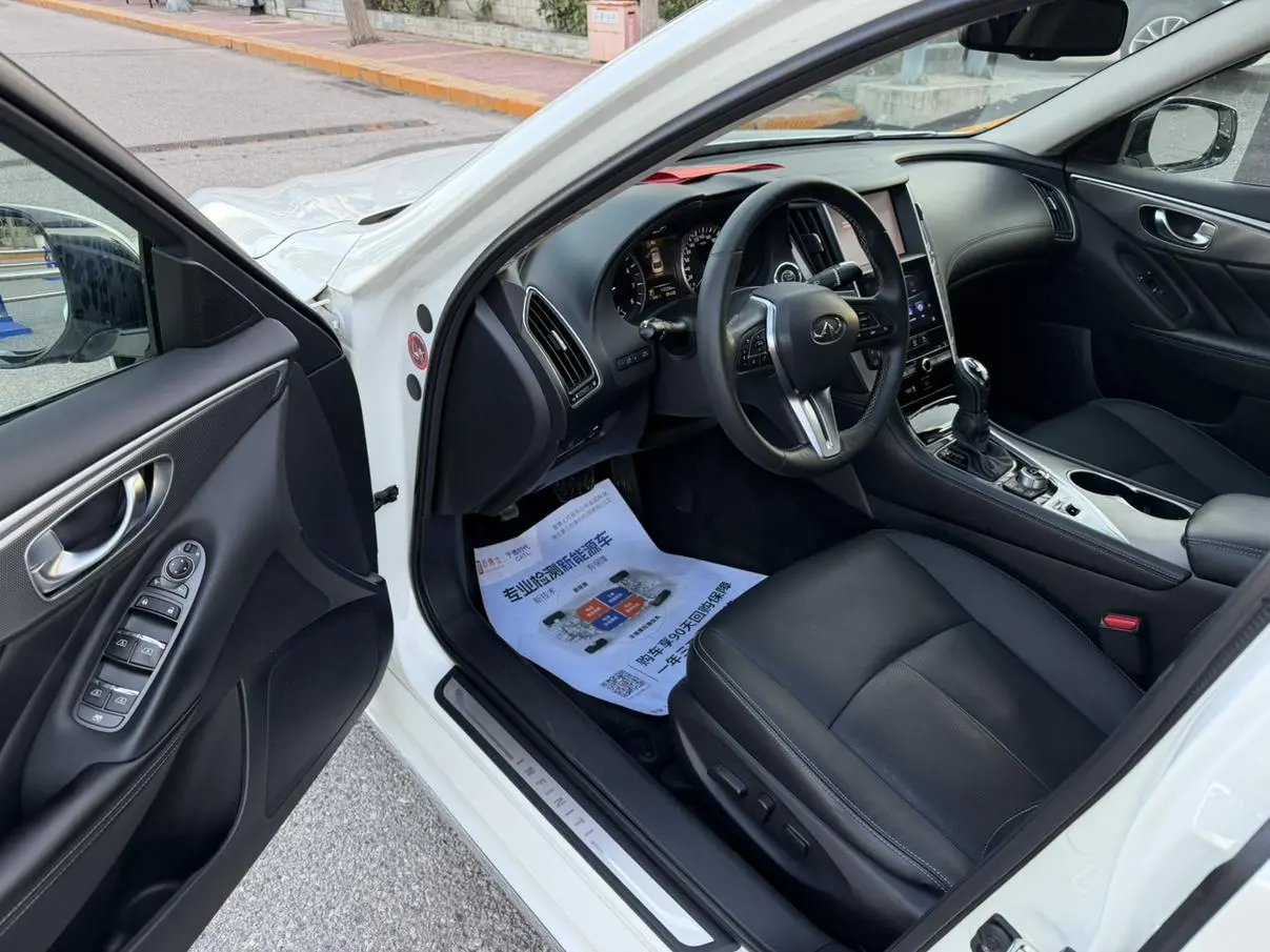 Infiniti Q50L 2018 2.0T China VI