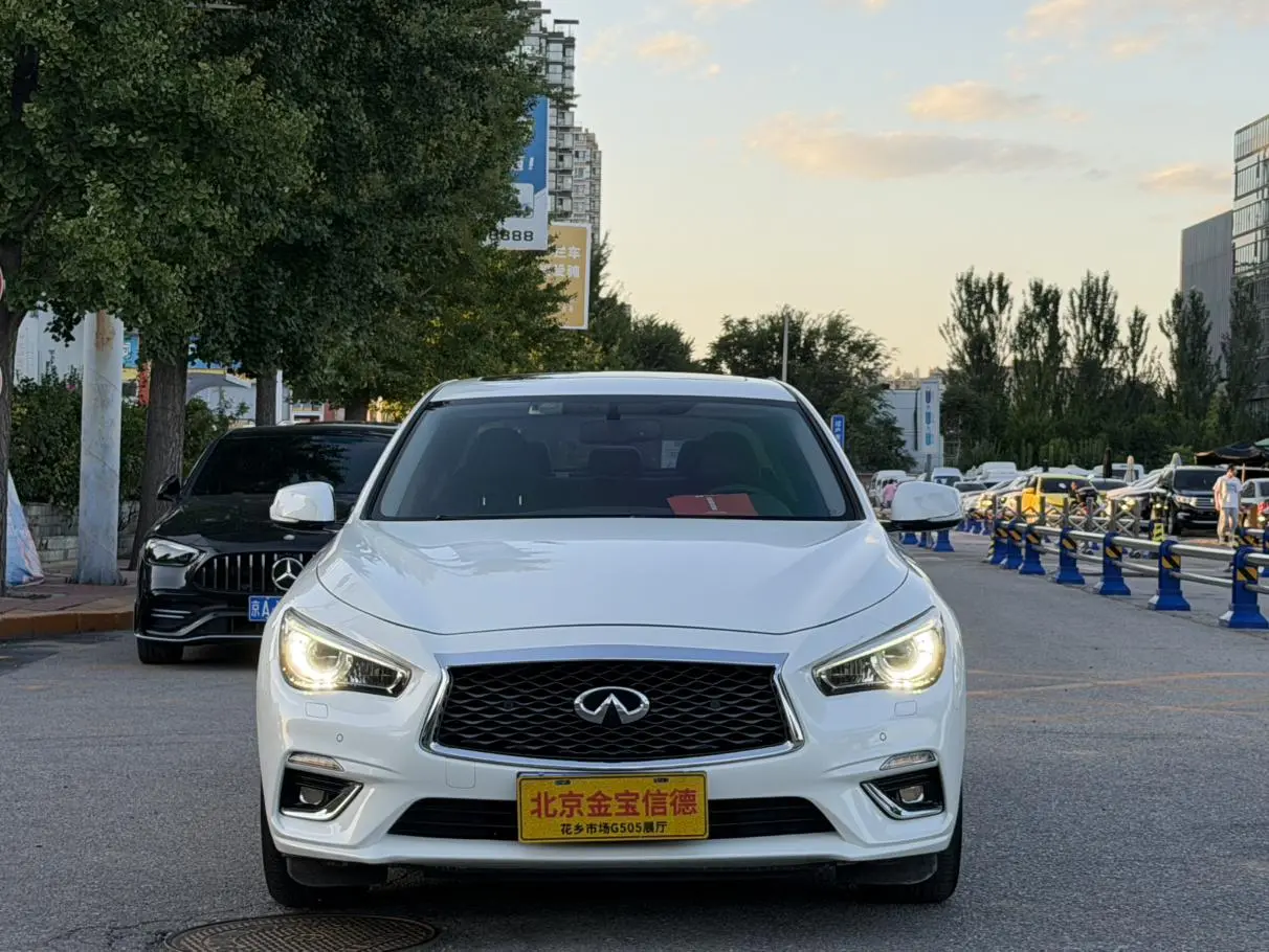 Infiniti Q50L 2018 2.0T China VI
