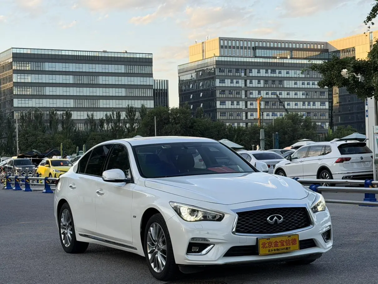 Infiniti Q50L 2018 2.0T China VI