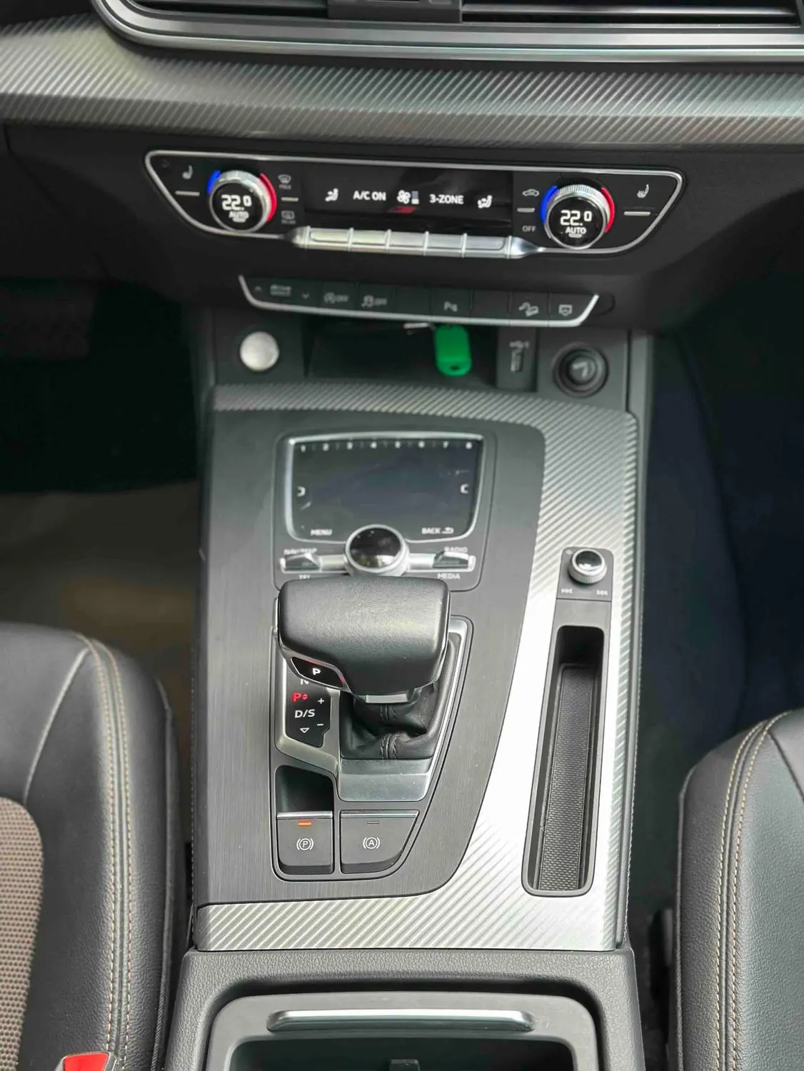 Audi Q5L 2018 45 TFSI Premium Fashion China VI