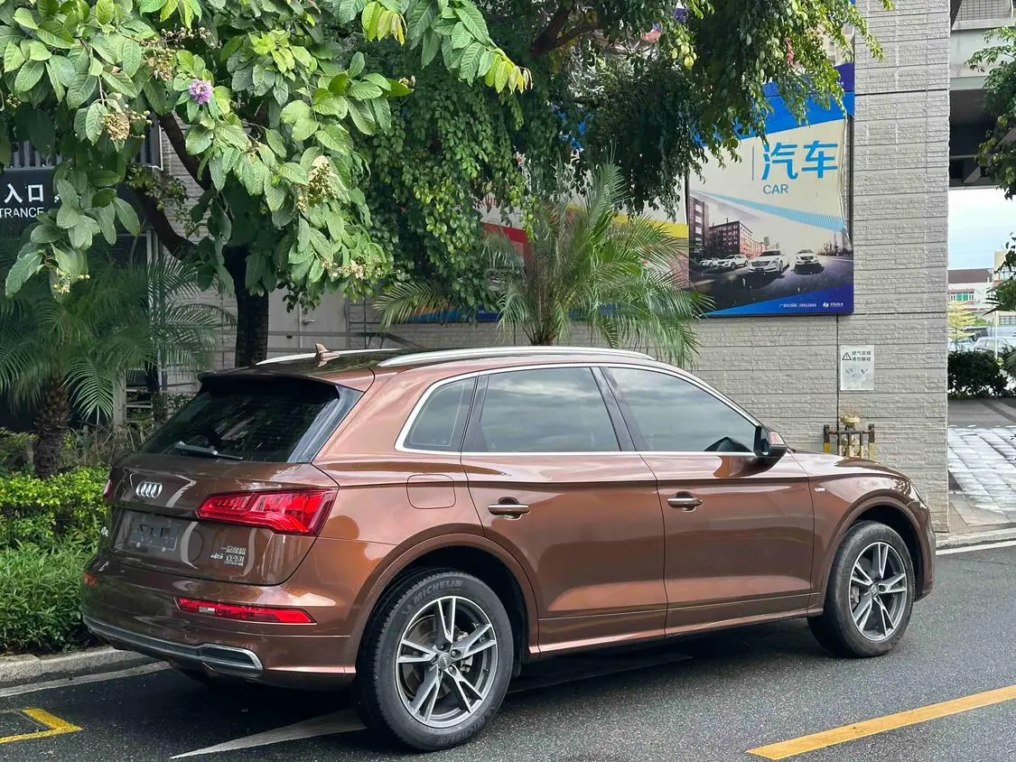 Audi Q5L 2018 45 TFSI Premium Fashion China VI