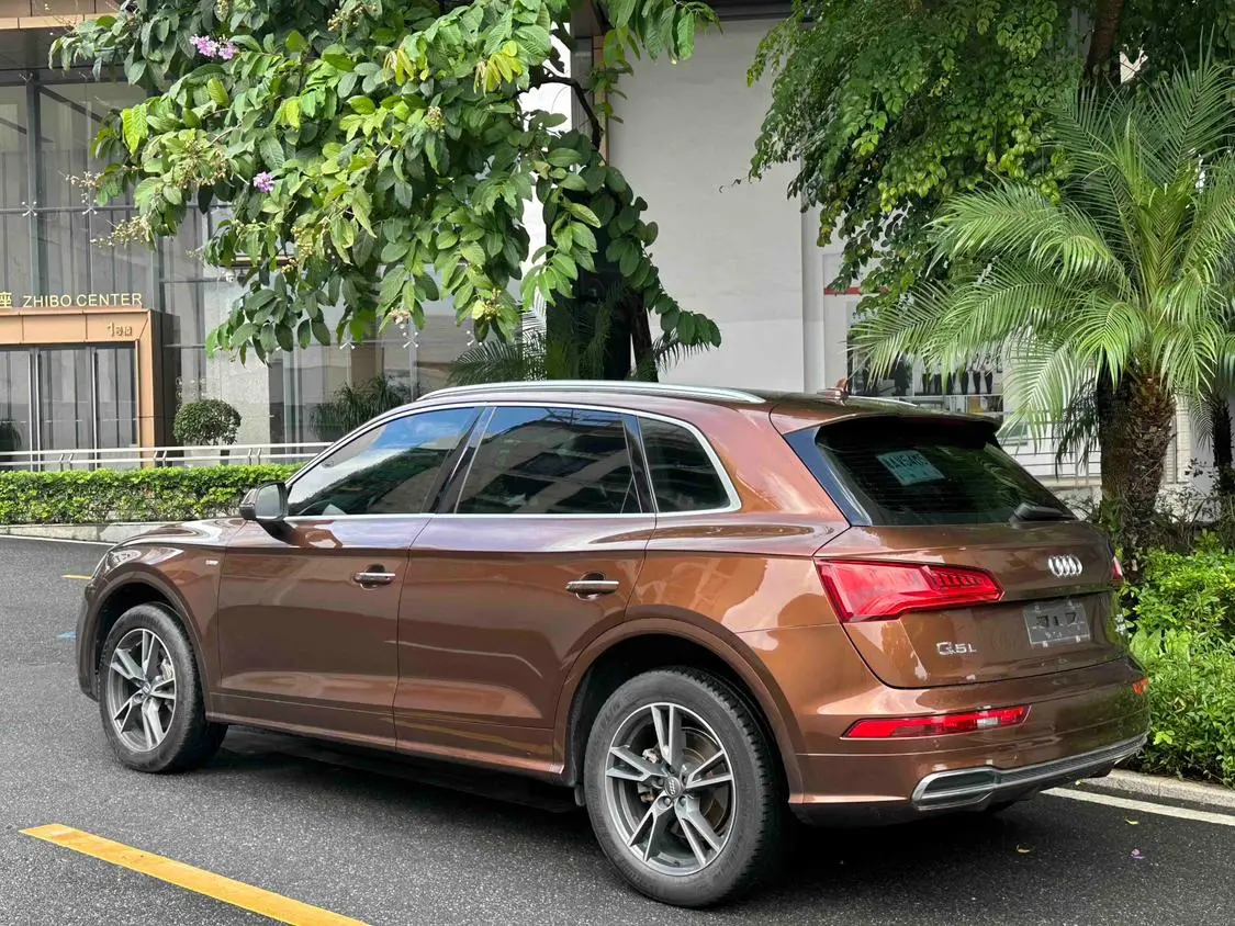 Audi Q5L 2018 45 TFSI Premium Fashion China VI