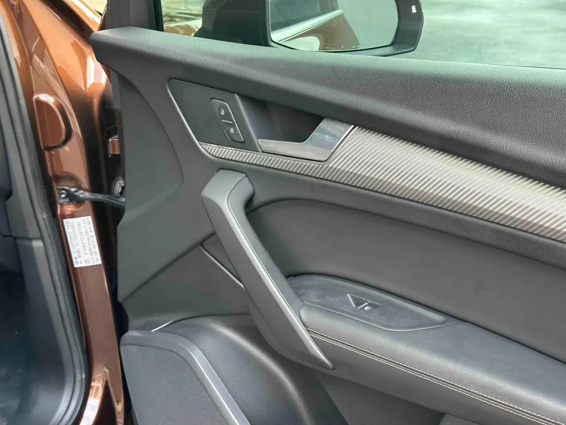 Audi Q5L 2018 45 TFSI Premium Fashion China VI