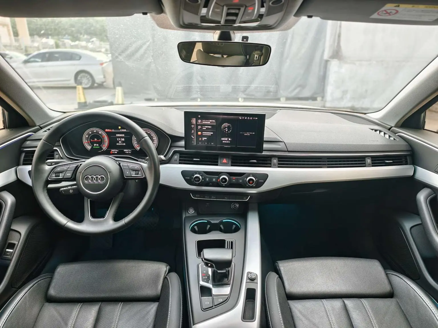 Audi A4L 2022 40 TFSI Dynamic Fashion