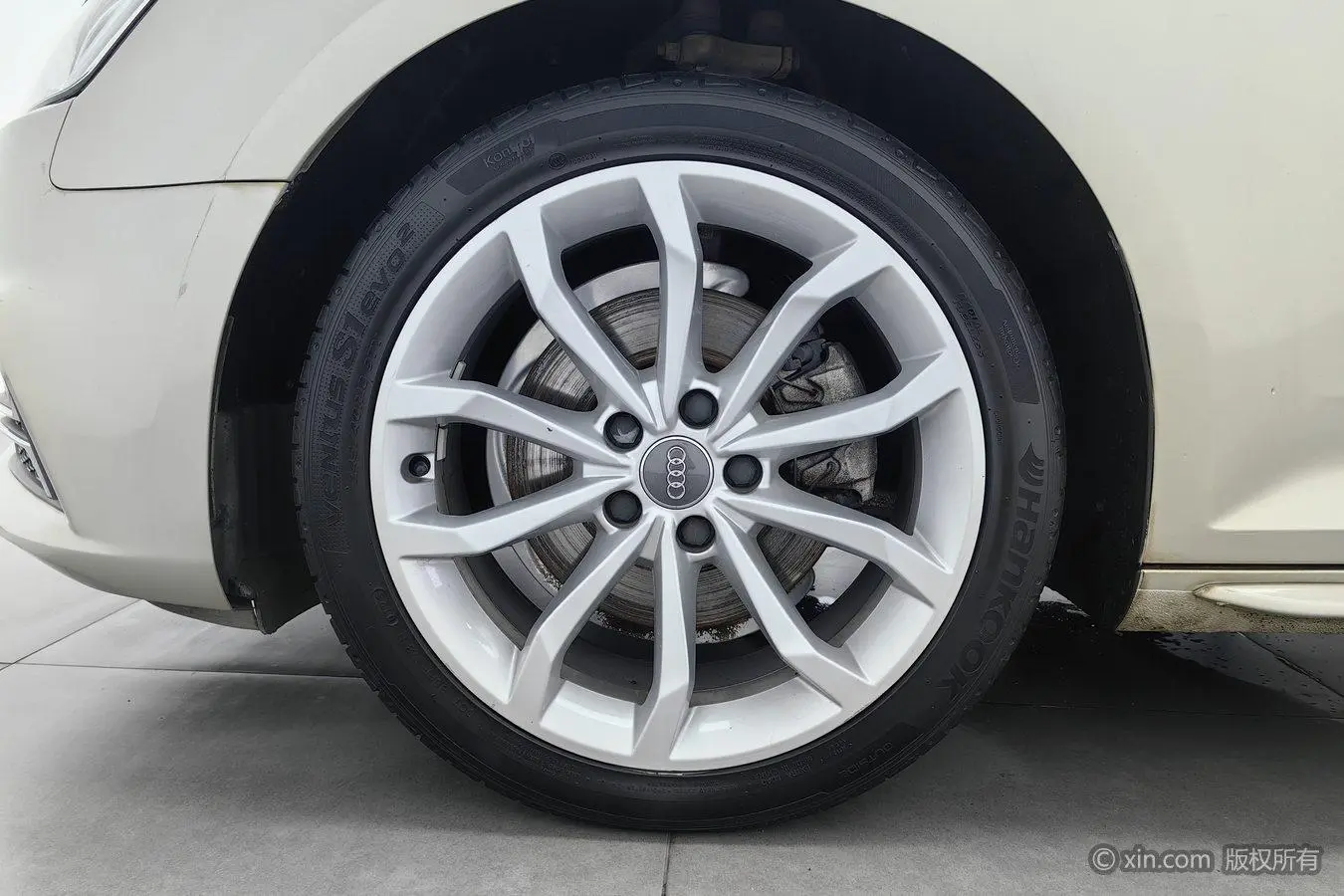 Audi A4L 2018 30 Anniversary 40 TFSI Fashion