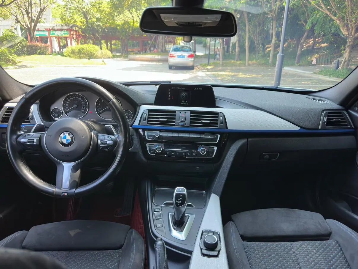 BMW 3 Series 2018 320i M Sport Package