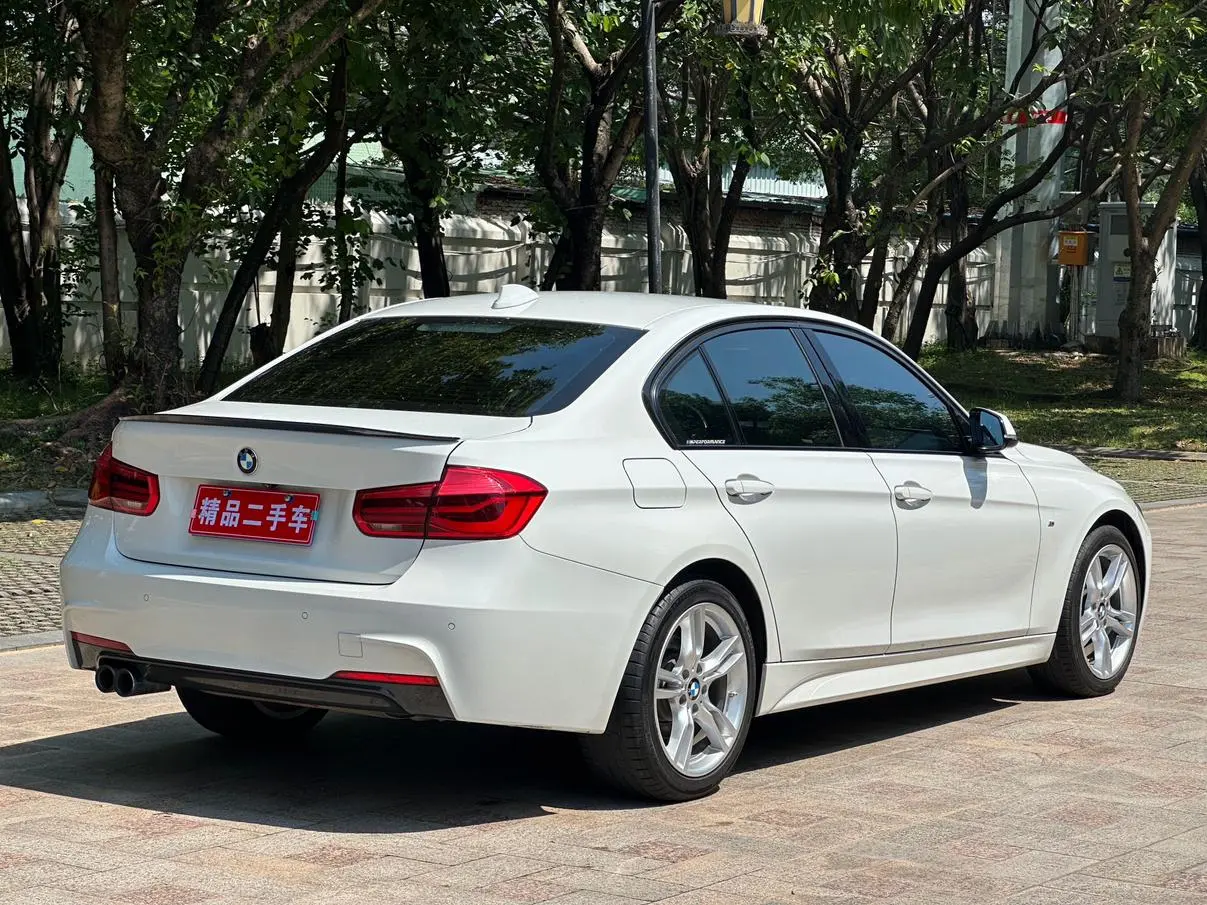 BMW 3 Series 2018 320i M Sport Package