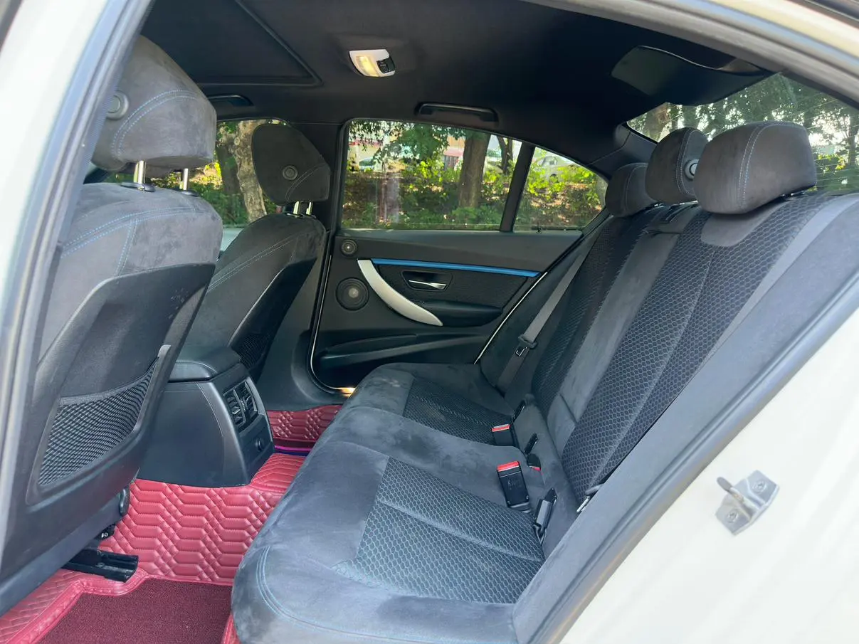 BMW 3 Series 2018 320i M Sport Package