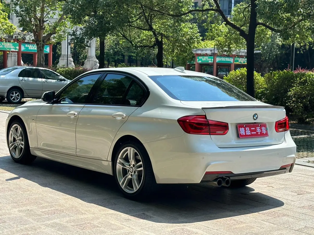 BMW 3 Series 2018 320i M Sport Package