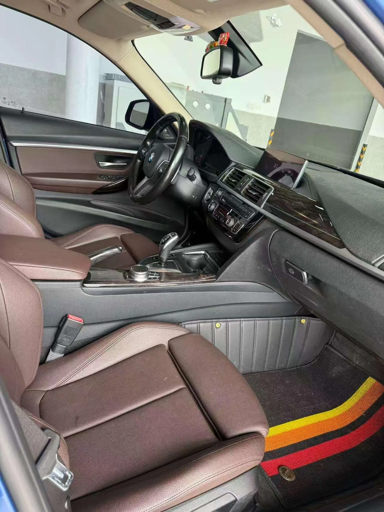BMW 3 Series 2019 320Li M Sport Shadow Night
