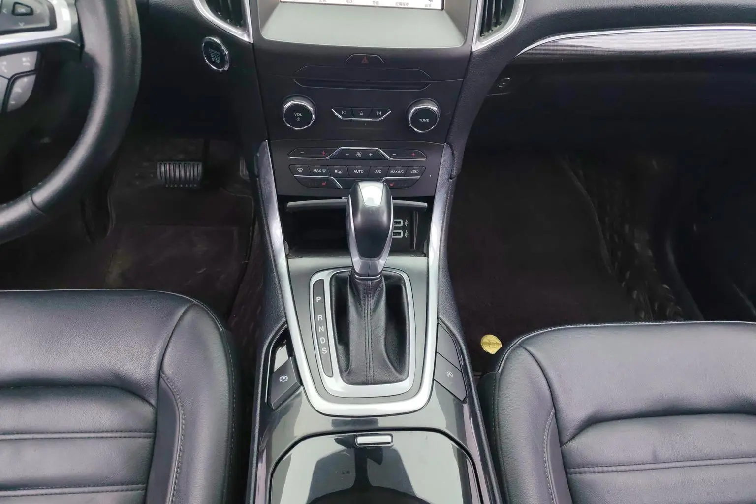 Ford Edge 2018 EcoBoost 245 4WD Sharp Luxury 7 seat