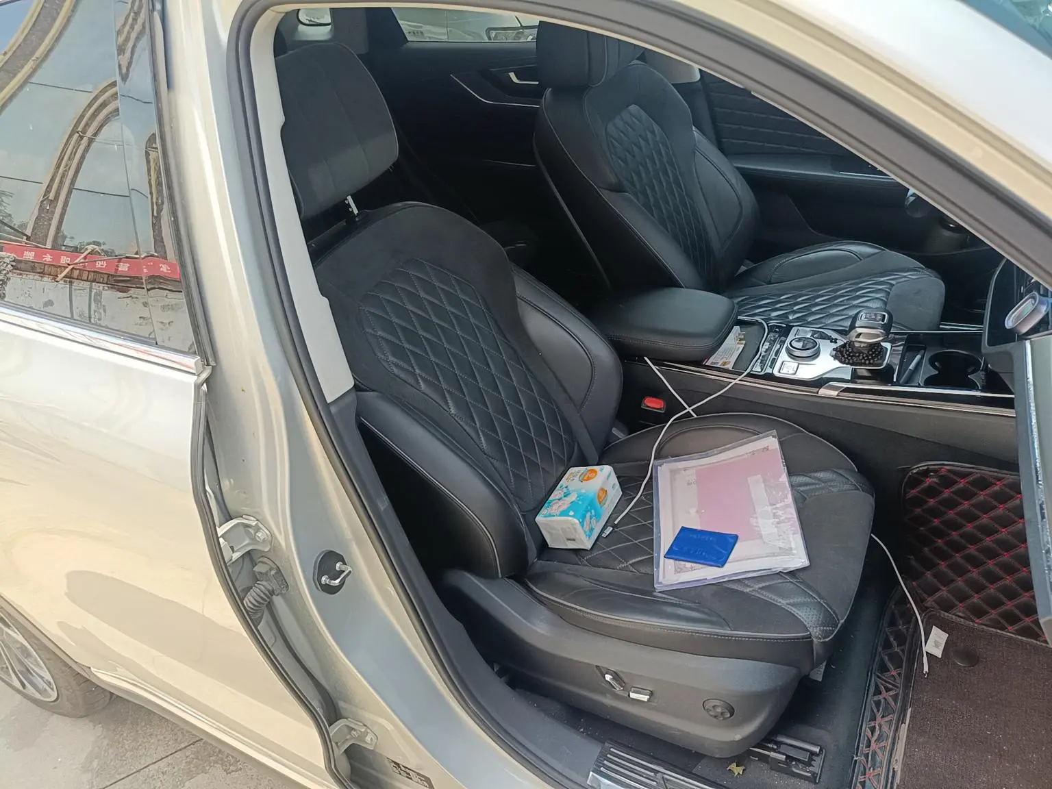 Hongqi HS5 2019 2.0T Connected Flagship Enjoy 4WD