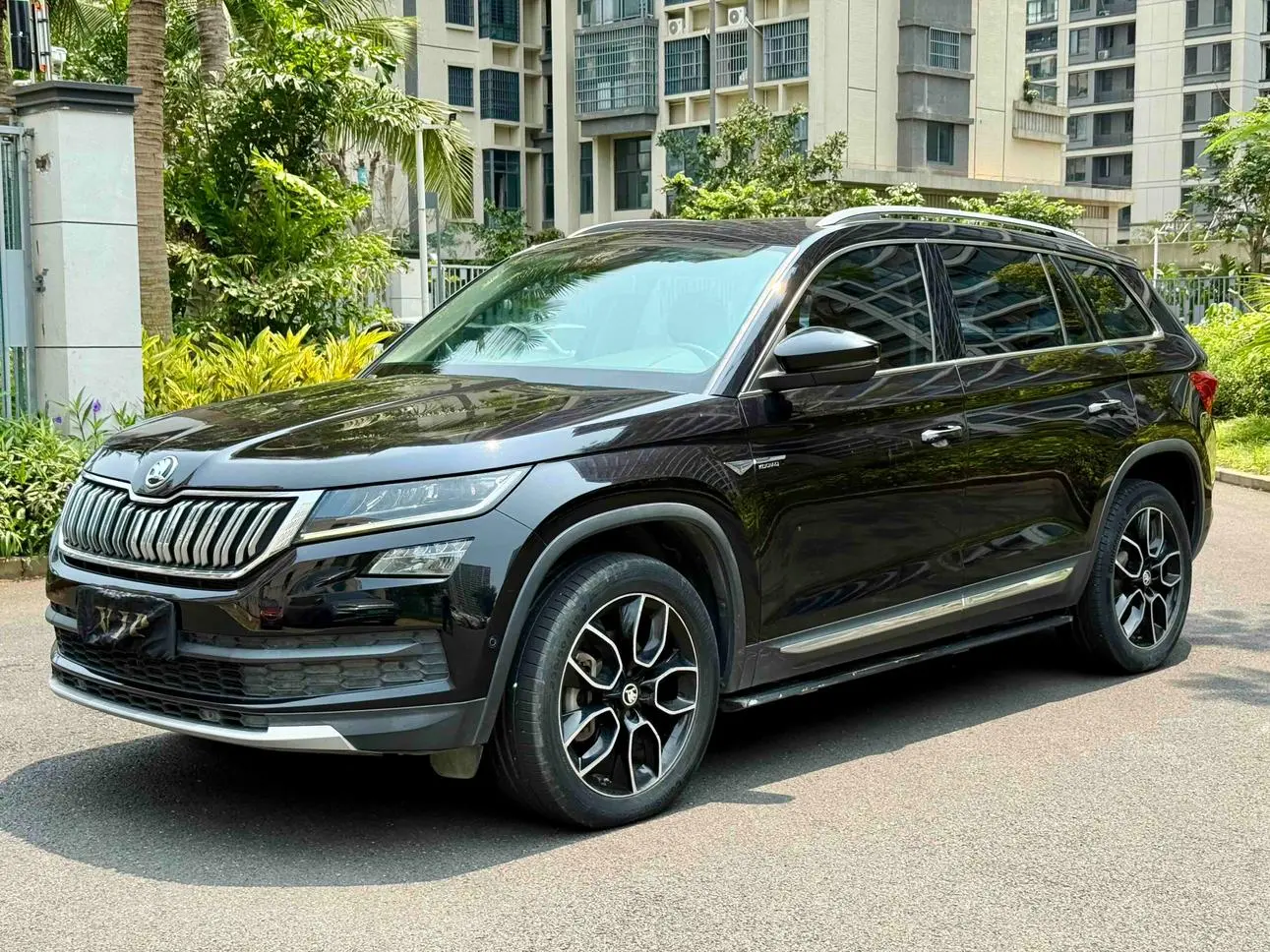 Skoda 2021 TSI330 5 seat 2WD Luxury Premium Enjoy