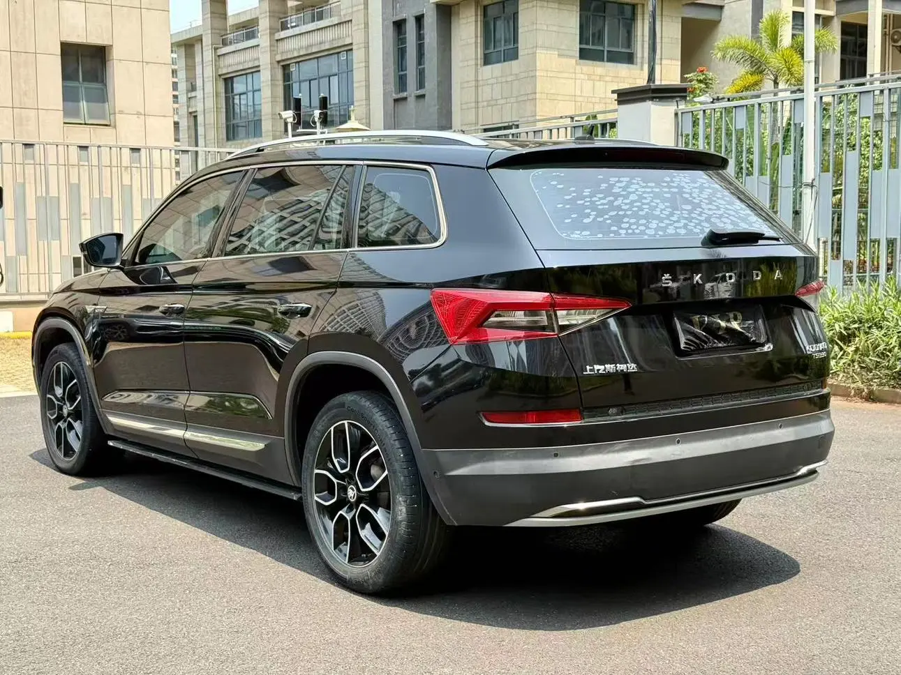 Skoda 2021 TSI330 5 seat 2WD Luxury Premium Enjoy