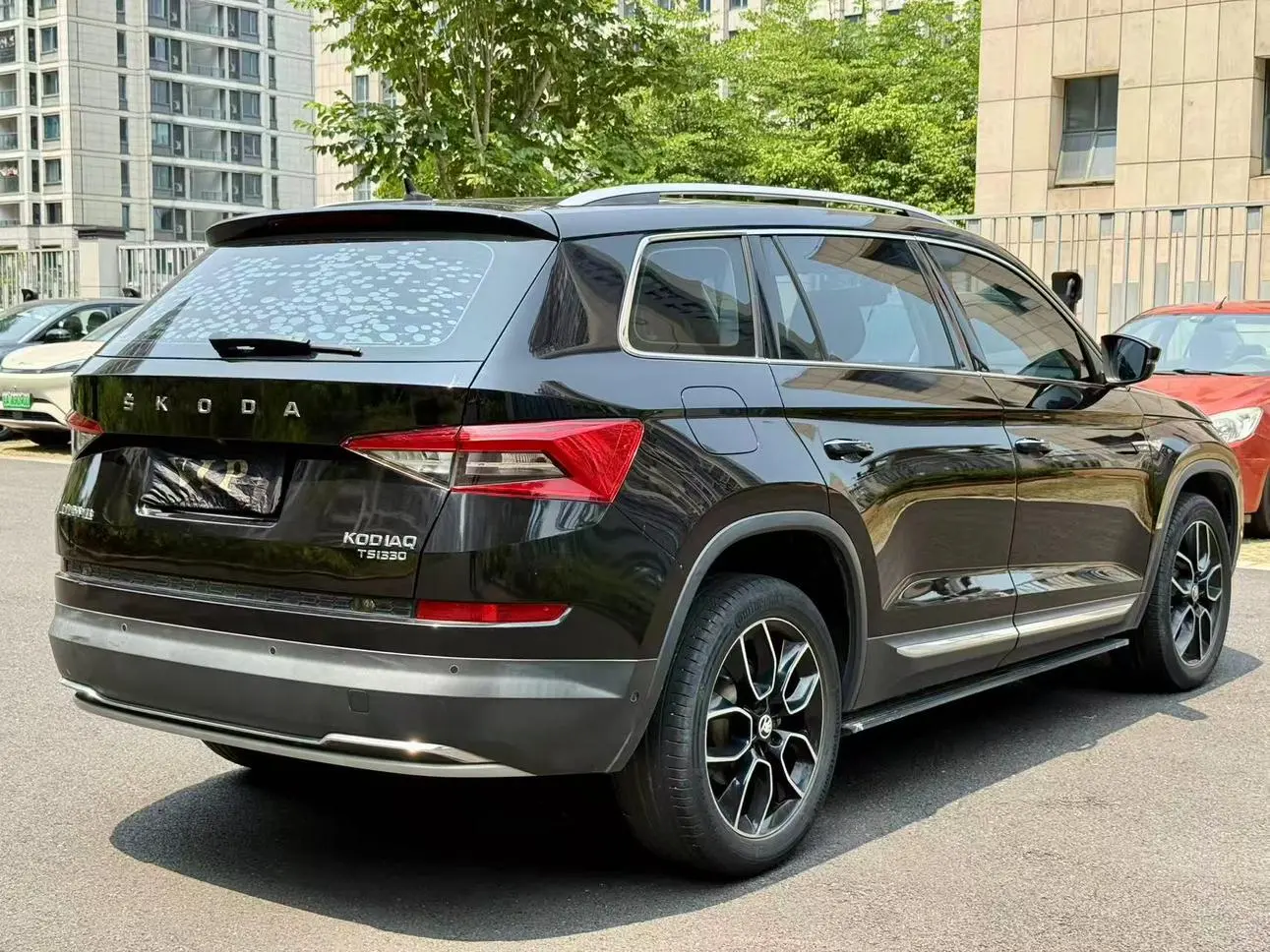 Skoda 2021 TSI330 5 seat 2WD Luxury Premium Enjoy