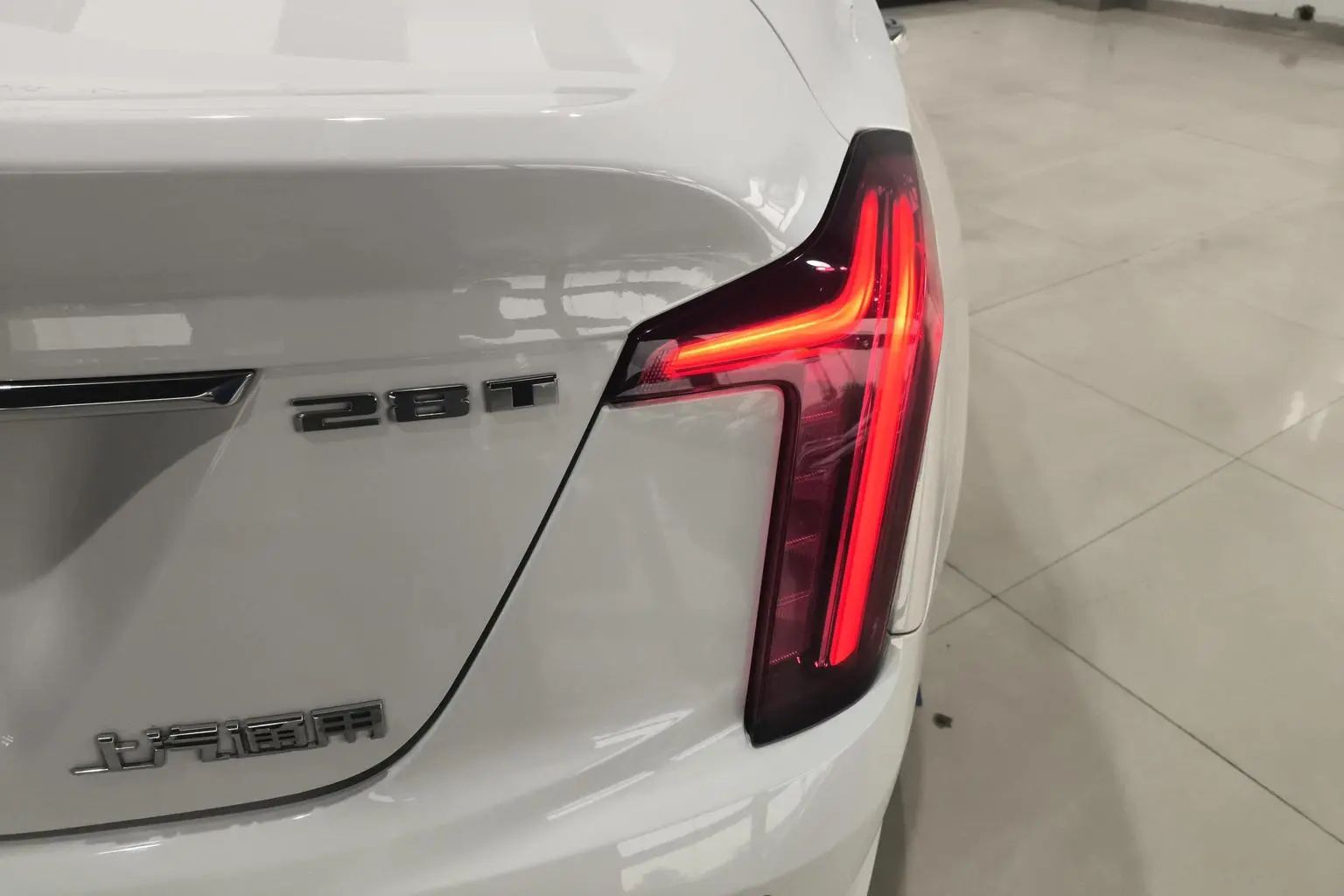 Cadillac CT5 2022 28T Luxury Standard