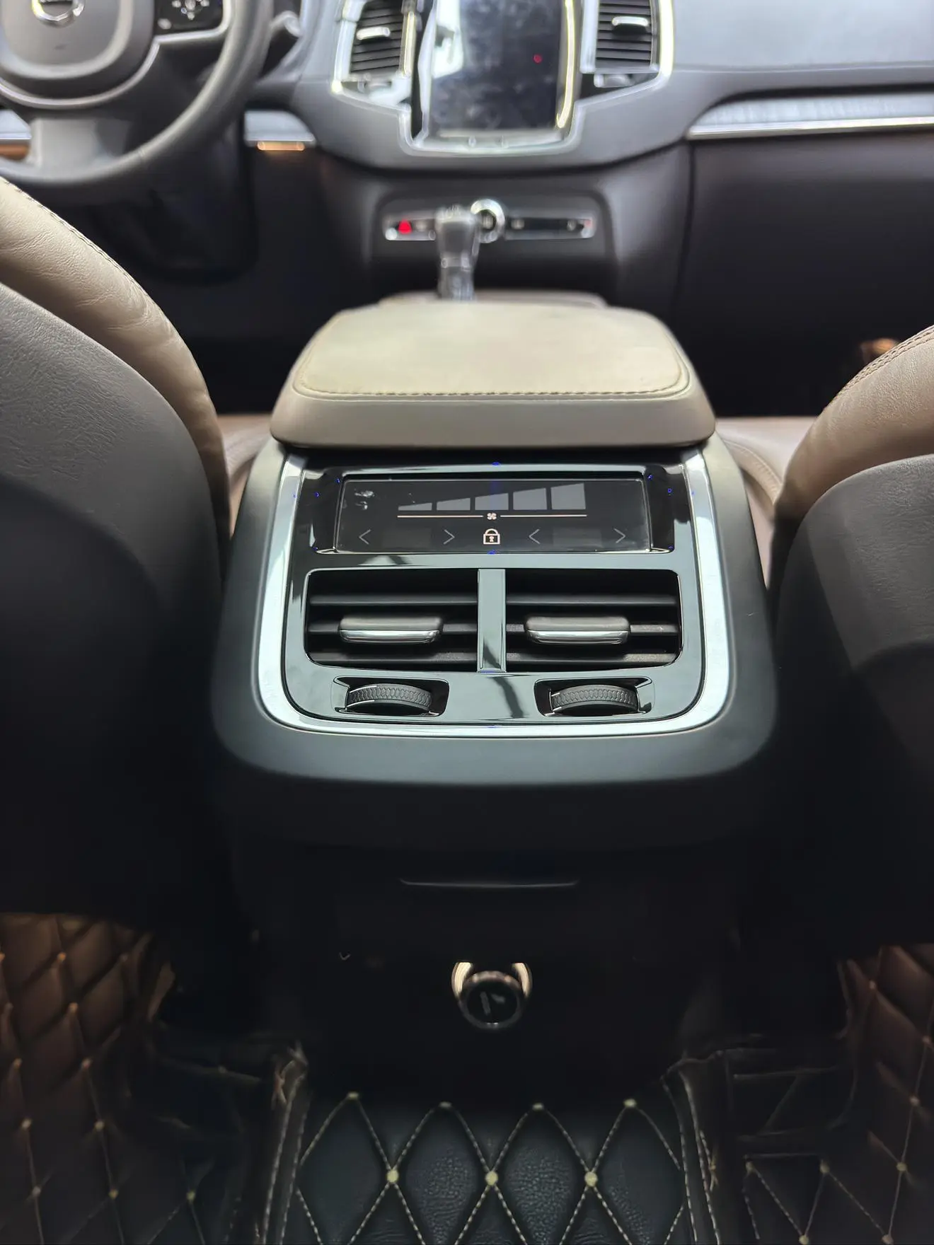 Volvo XC90 2020 T6 4WD Smart Elegant Luxury 7 seat