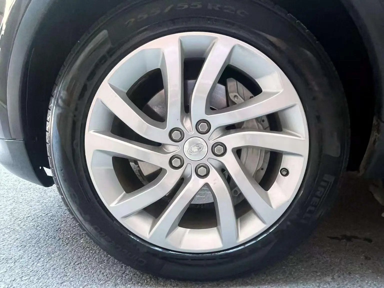 Land Rover Discovery 2018 3.0 V6 HSE
