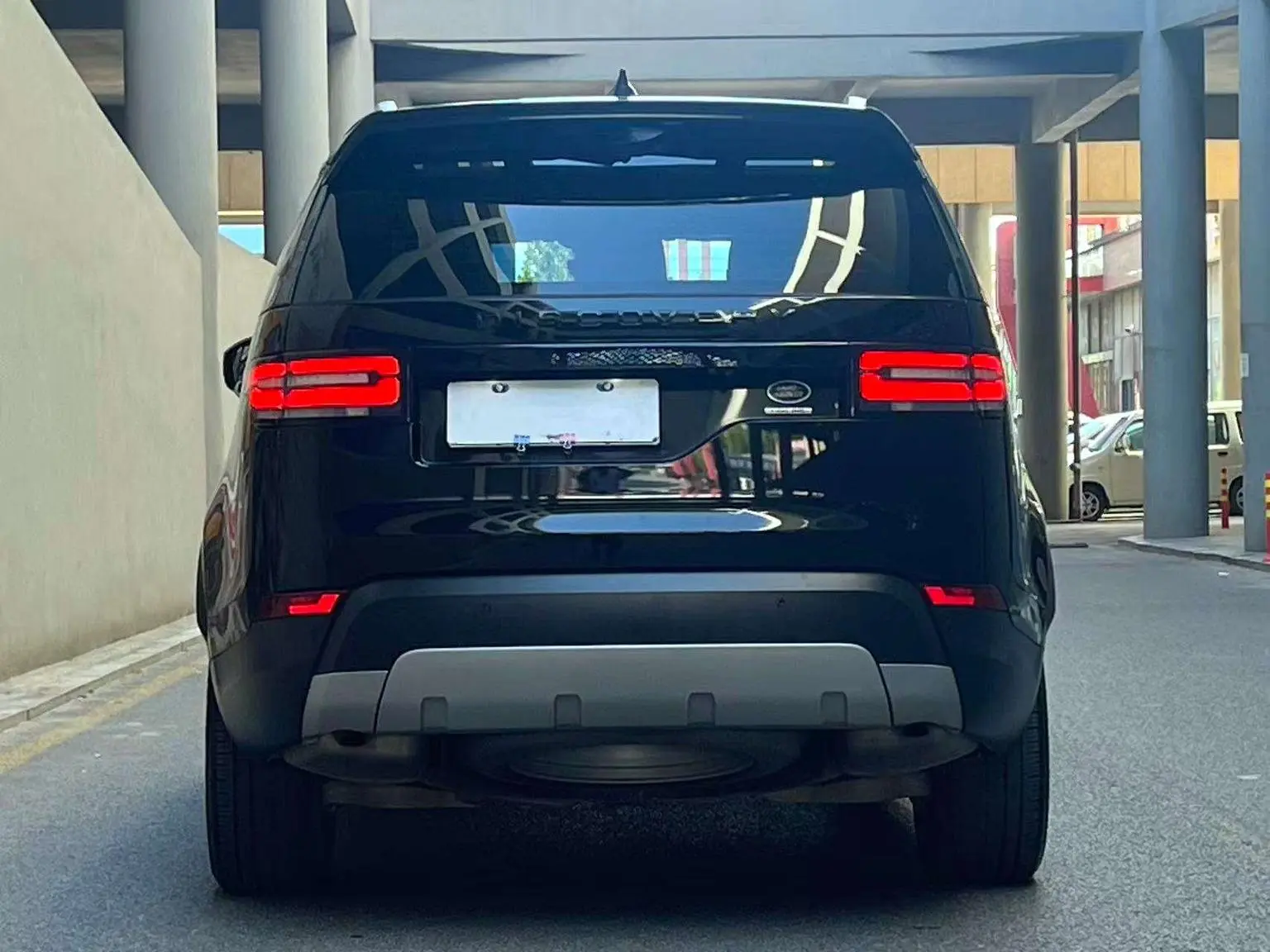 Land Rover Discovery 2018 3.0 V6 HSE