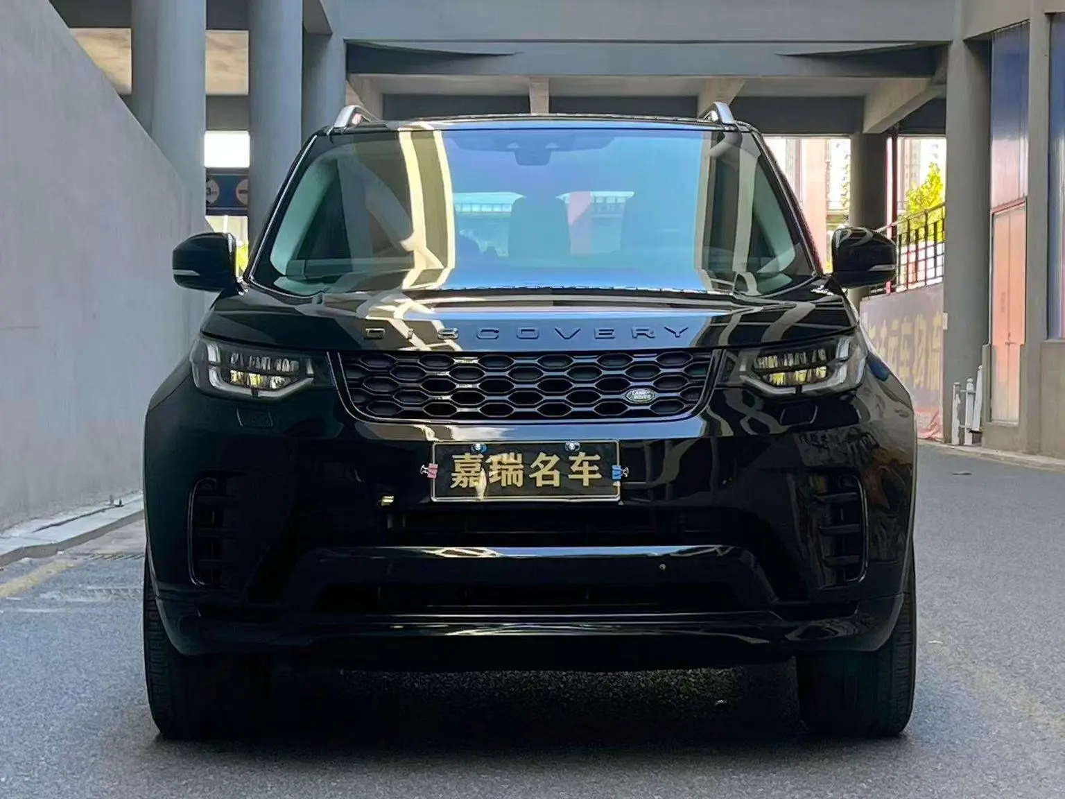 Land Rover Discovery 2018 3.0 V6 HSE