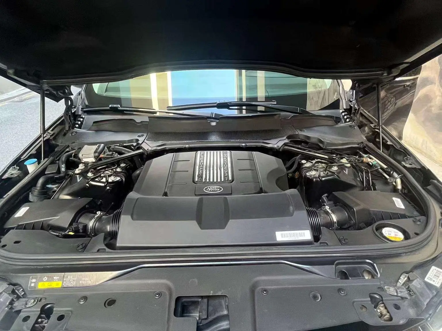 Land Rover Discovery 2018 3.0 V6 HSE