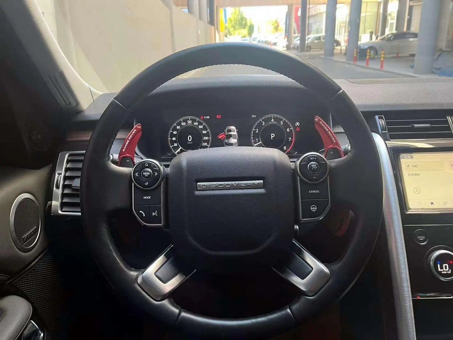 Land Rover Discovery 2018 3.0 V6 HSE