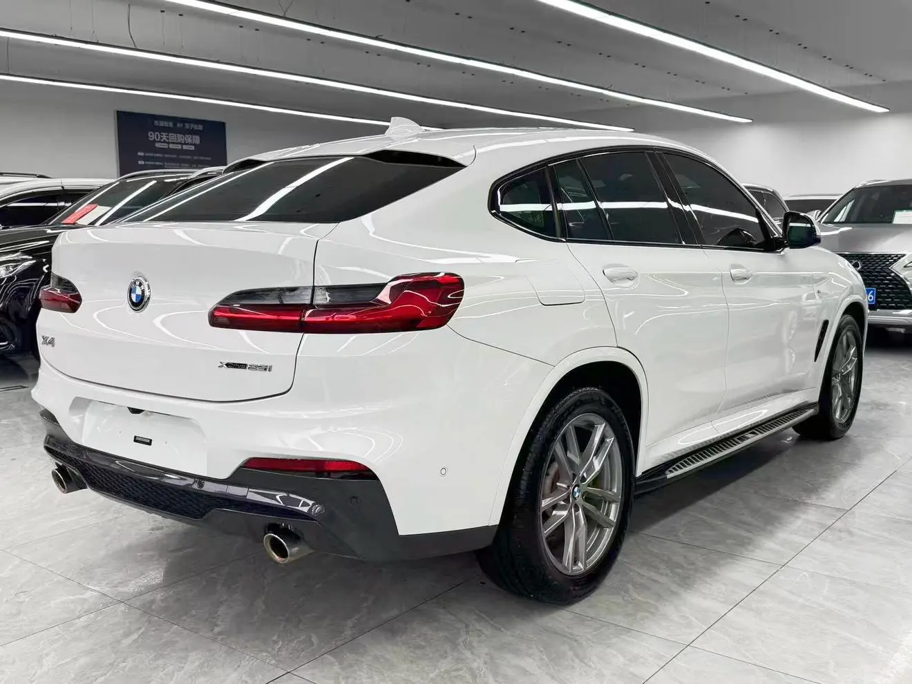 BMW X4 2021 xDrive25i M Sport Package