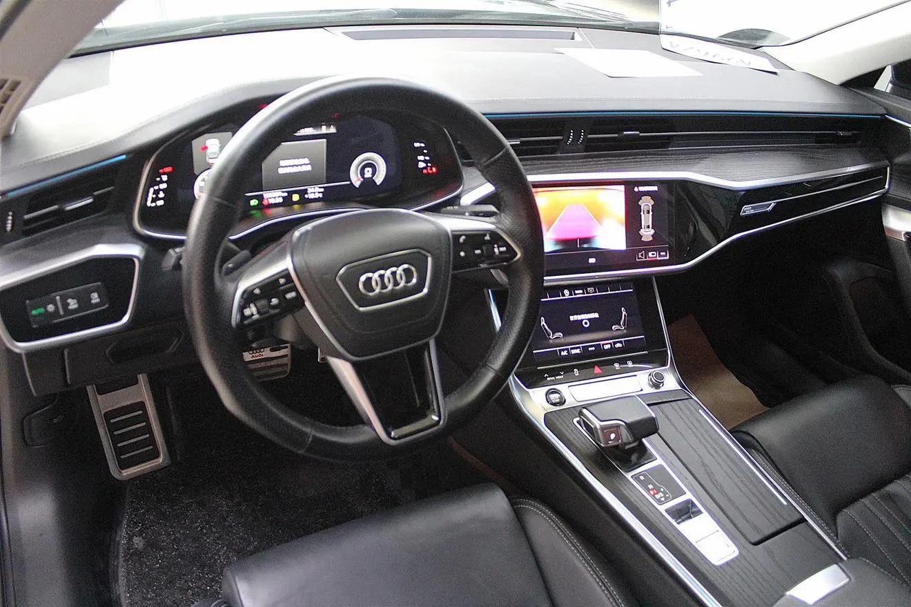 Audi A6L 2023 40 TFSI Luxury