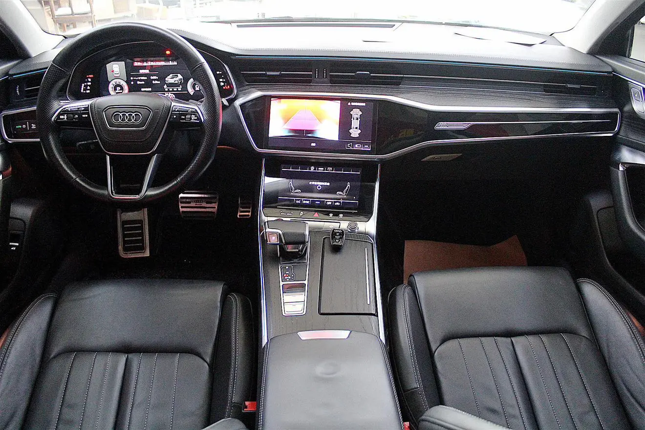 Audi A6L 2023 40 TFSI Luxury