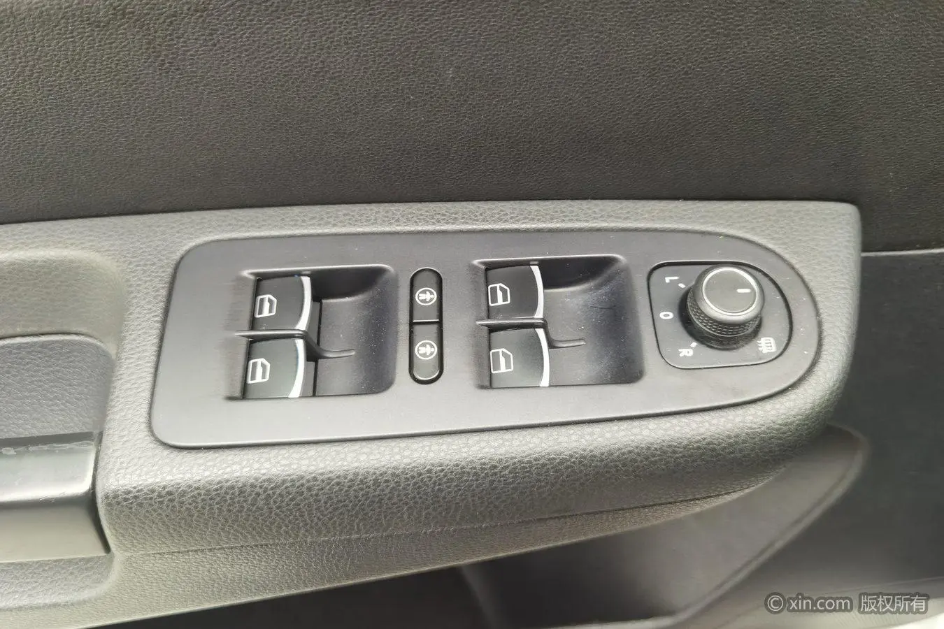 Volkswagen Sharan 2018 380TSI Premium Plus 7 seat