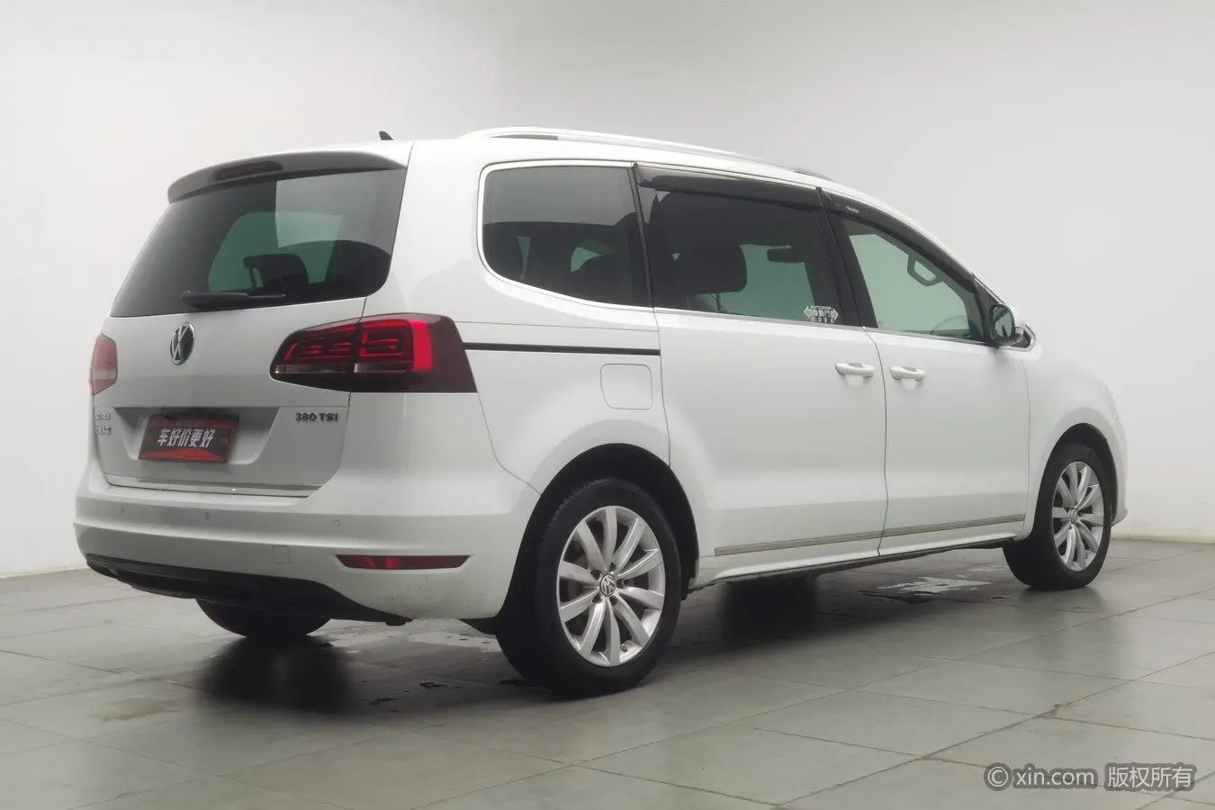 Volkswagen Sharan 2018 380TSI Premium Plus 7 seat