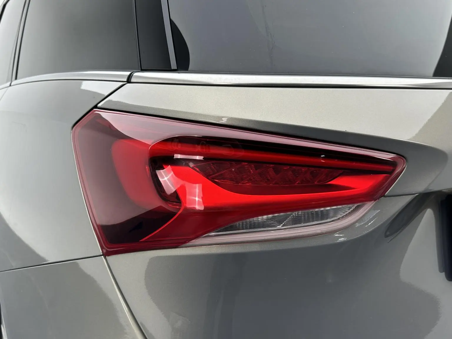 Buick GL6 2019 18T 6 seat Connected Luxury China VI
