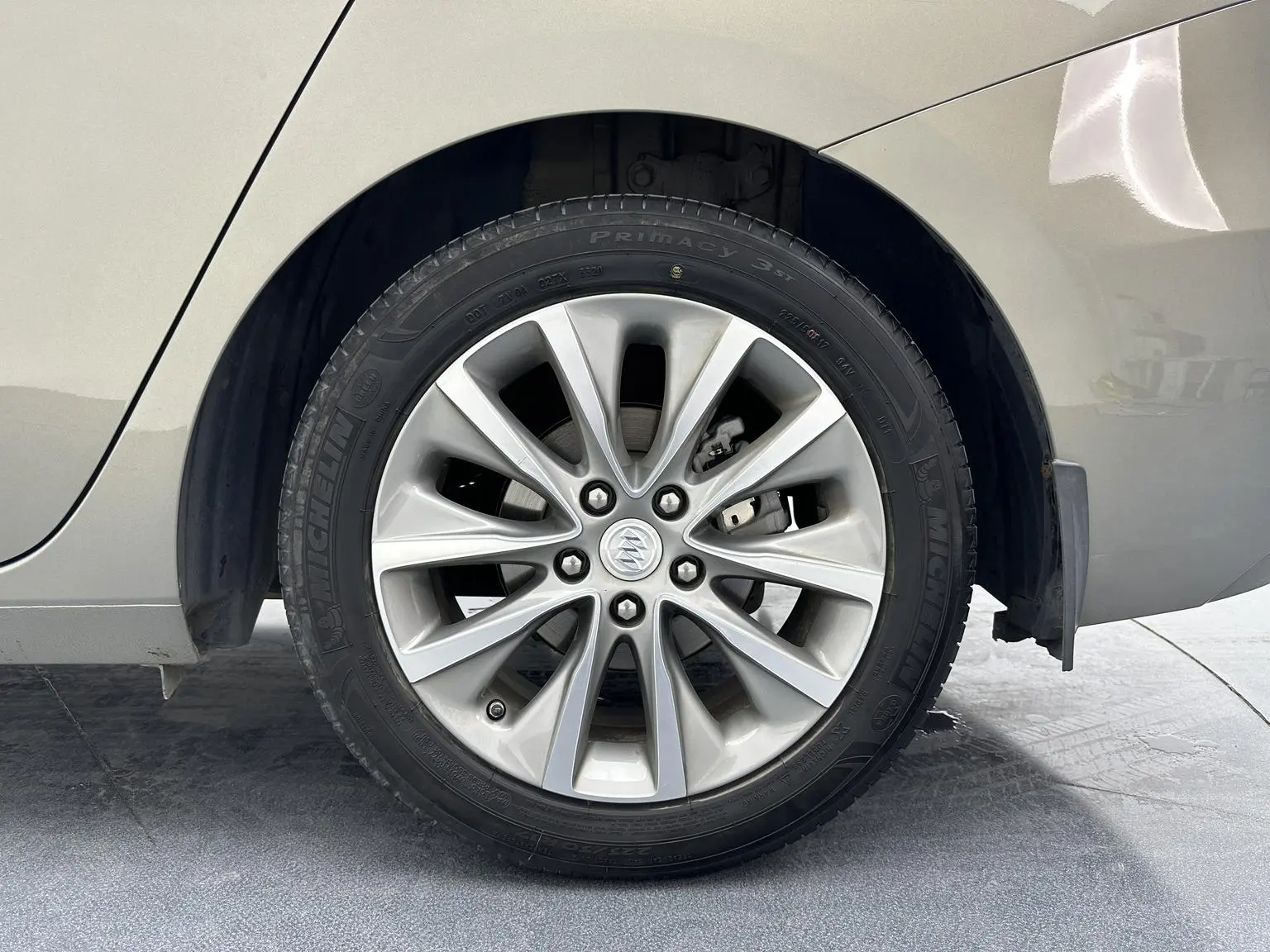 Buick GL6 2019 18T 6 seat Connected Luxury China VI