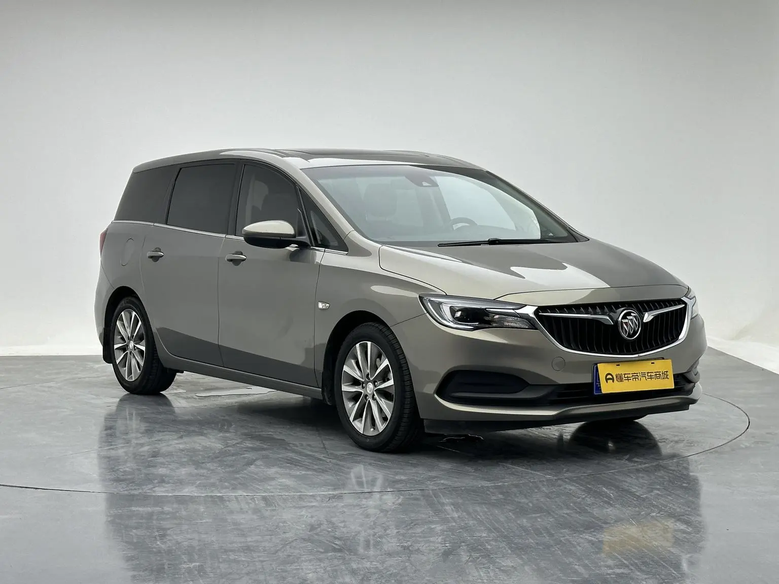 Buick GL6 2019 18T 6 seat Connected Luxury China VI